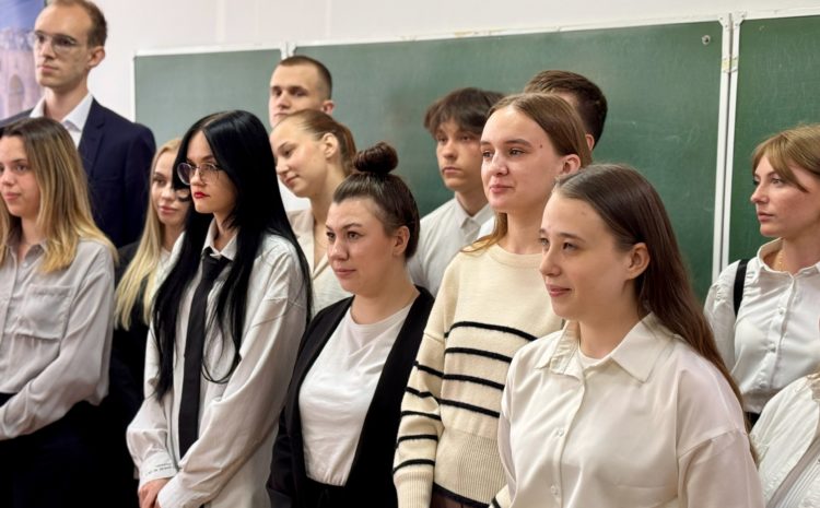  Поздравляем наших выпускников!